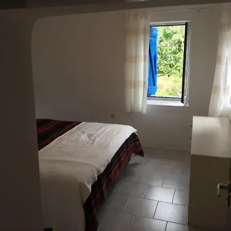 Cleanthi , My Little Sanctuary Kouvelles