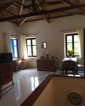 Cleanthi , My Little Sanctuary Villa Kouvelles